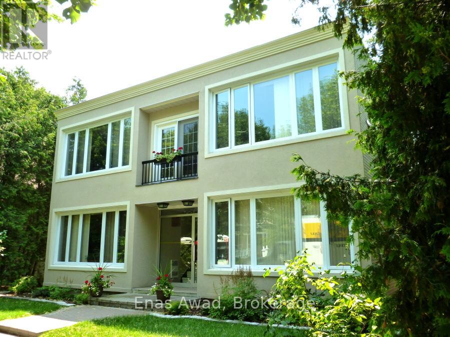 3-111 Crichton Street, Ottawa, ON, K1M1V8