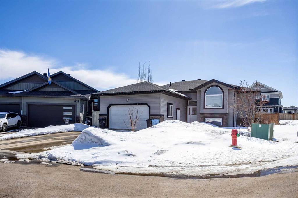 Additional image 2 of 140 Warren Way, Fort Mcmurray, AB, T9H 5H7