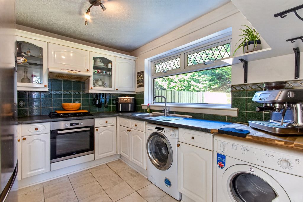 Additional image 6 of 2 bed semi-detached house for saleArcherfield Crescent, Glasgow G32