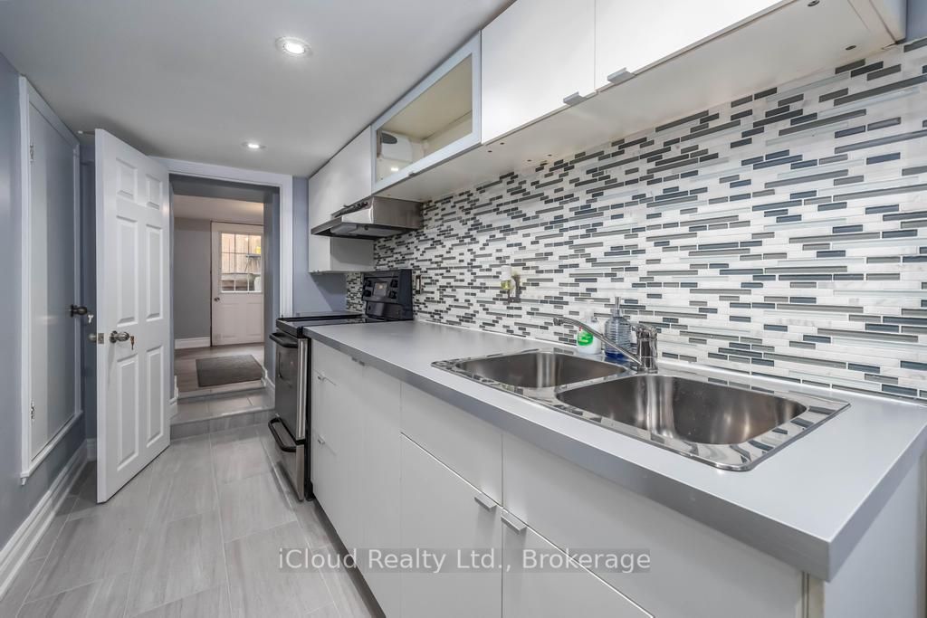Additional image 4 of (Lower)-225 Wallace Avenue, Toronto, ON, M6H 1V5