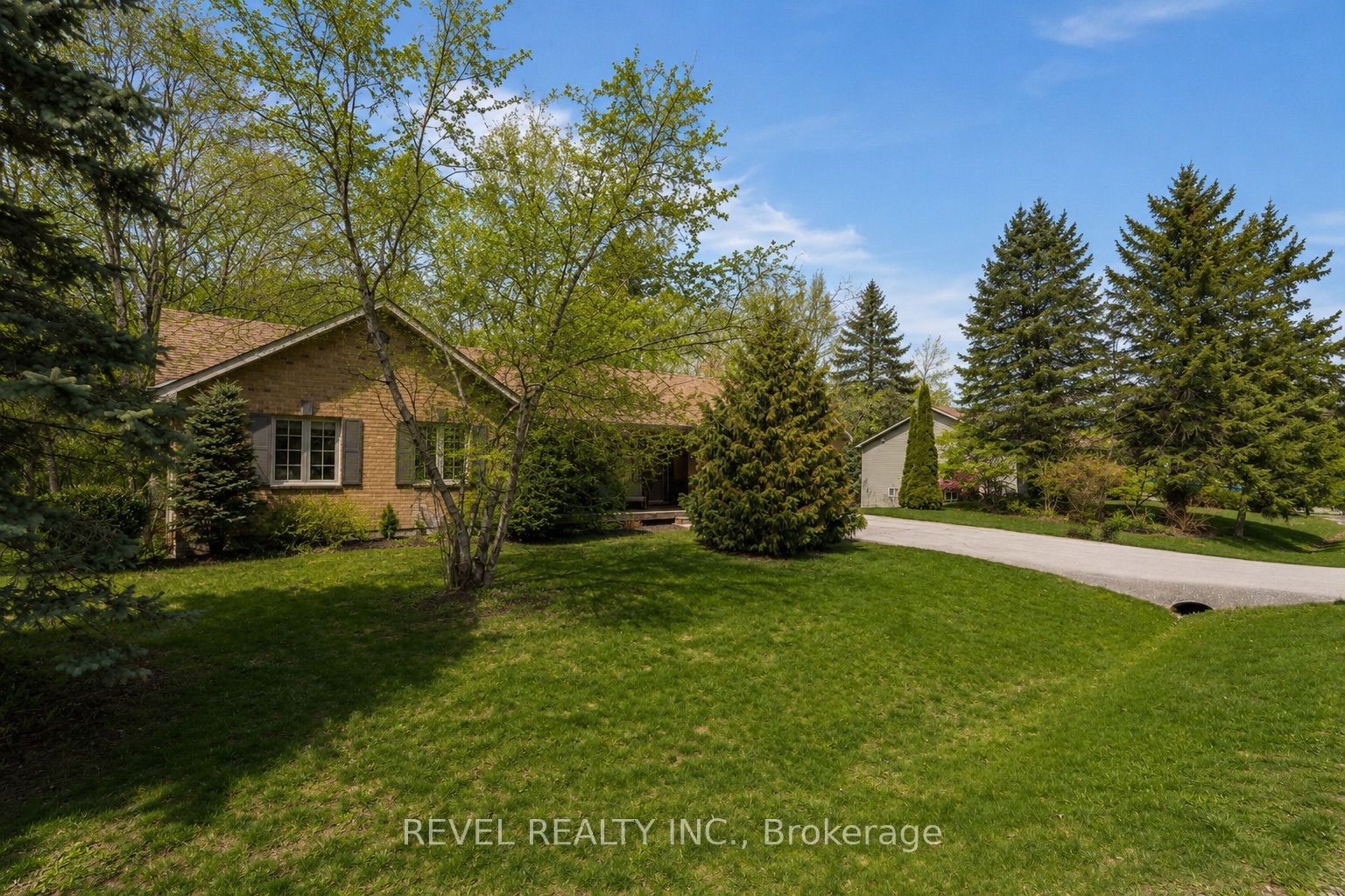 Additional image 4 of 32 Hickory Lane, Oro-medonte, ON, L0K 1E0