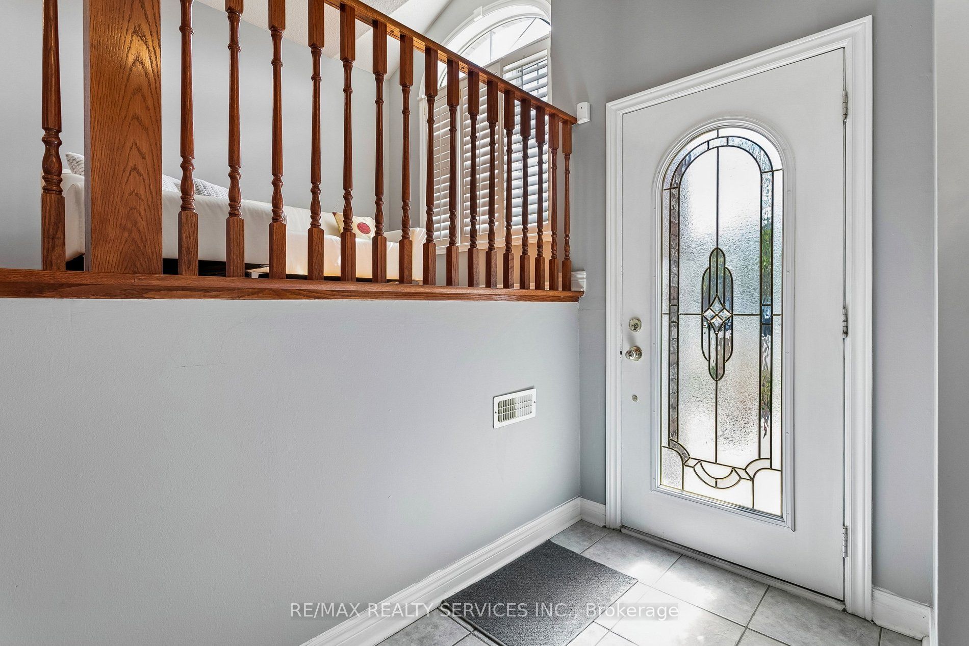 12 Goldie Avenue, Brampton, ON, L7A 2C8 photo 5