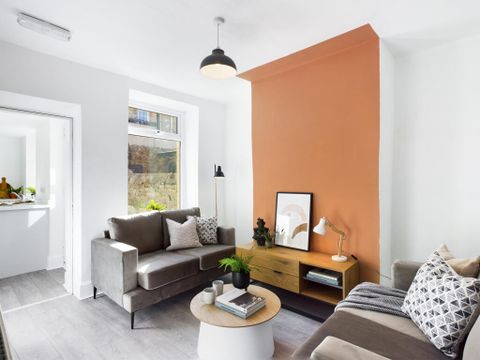 Carlton Avenue, Manchester M14, Room to rent
