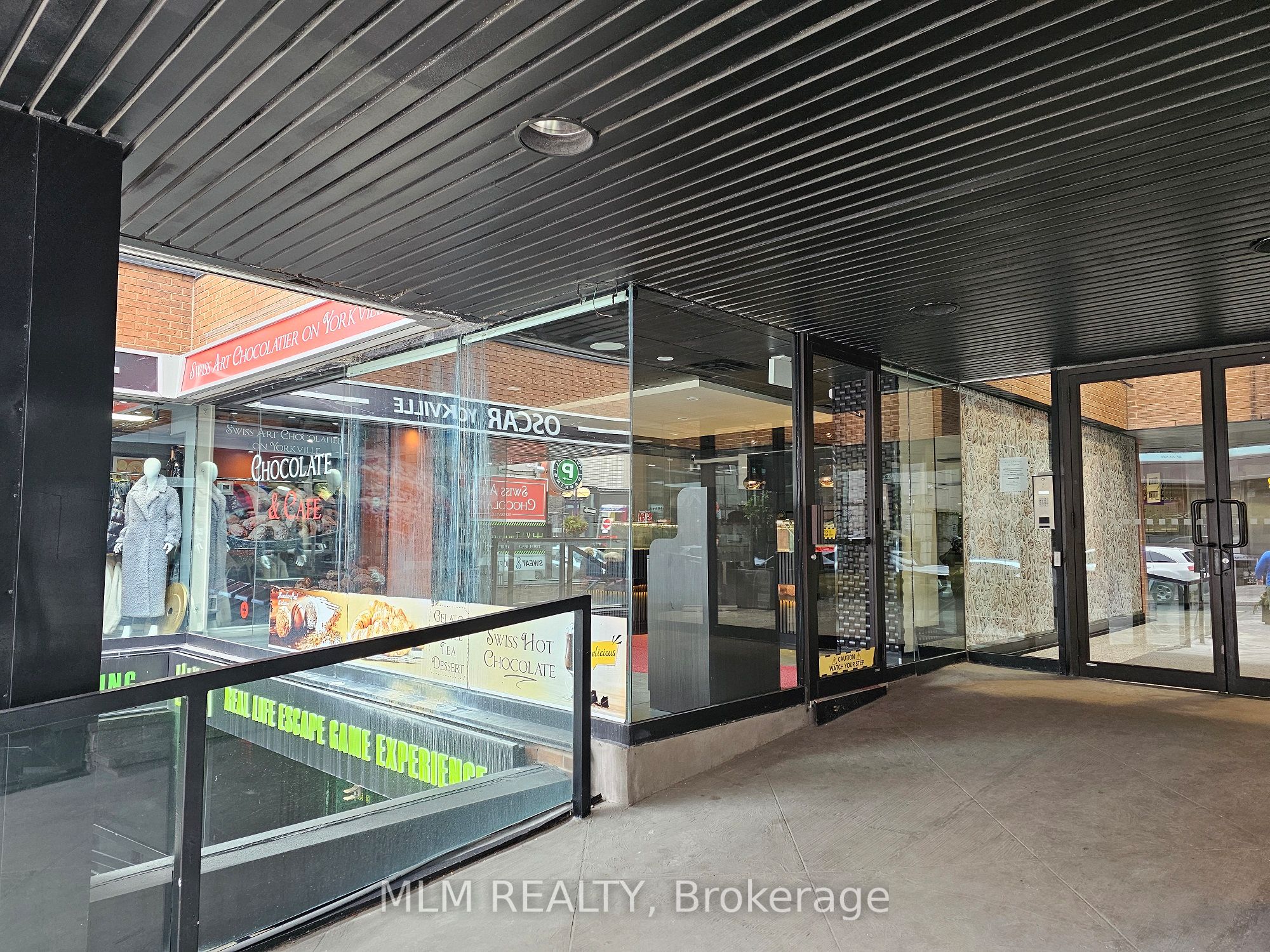 Additional image 2 of MR2-70 Yorkville Avenue, Toronto, ON, M5R 1B9