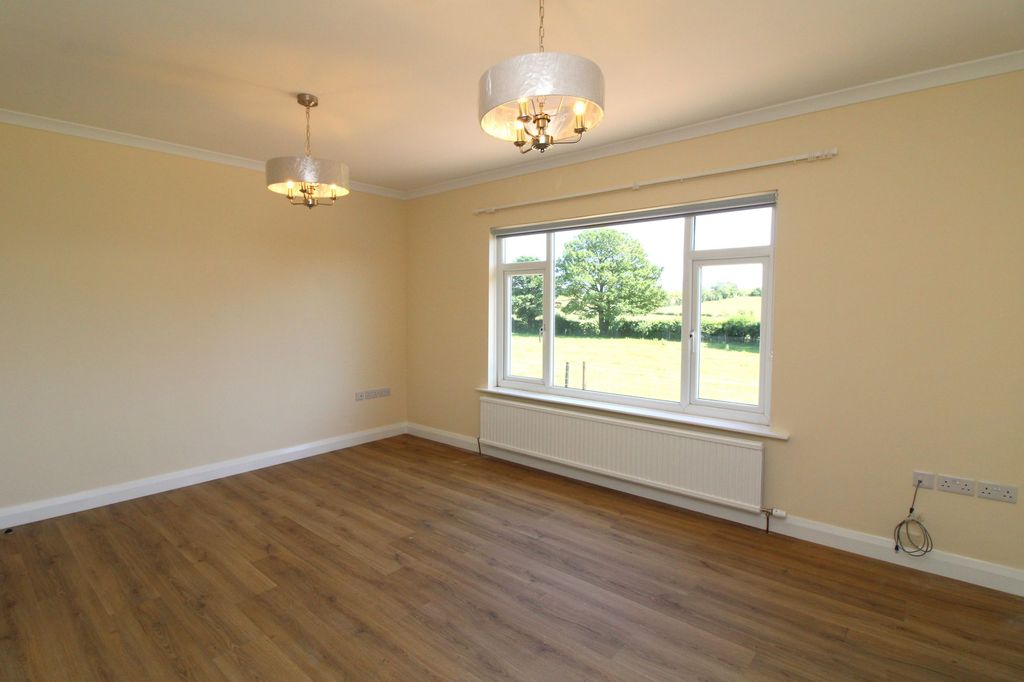 Additional image 9 of 3 bed detached bungalow to rentRoselle, Dean CA14