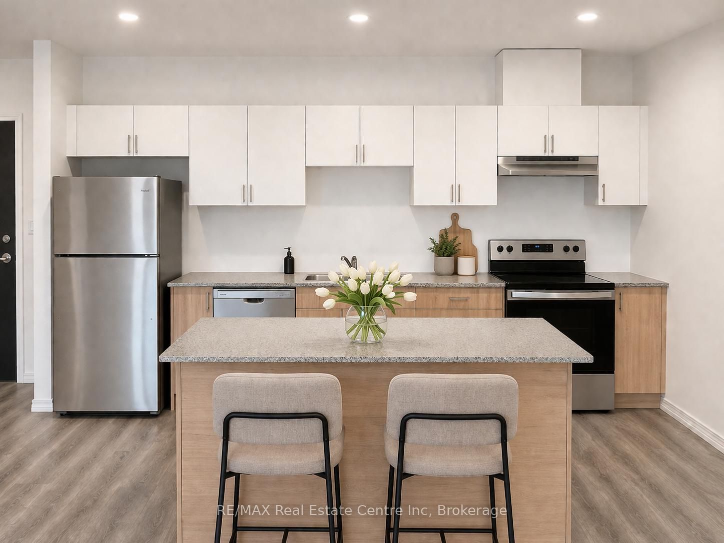 Additional image 3 of 302-1098 Paisley Road N, Guelph, ON, N1K 0E3