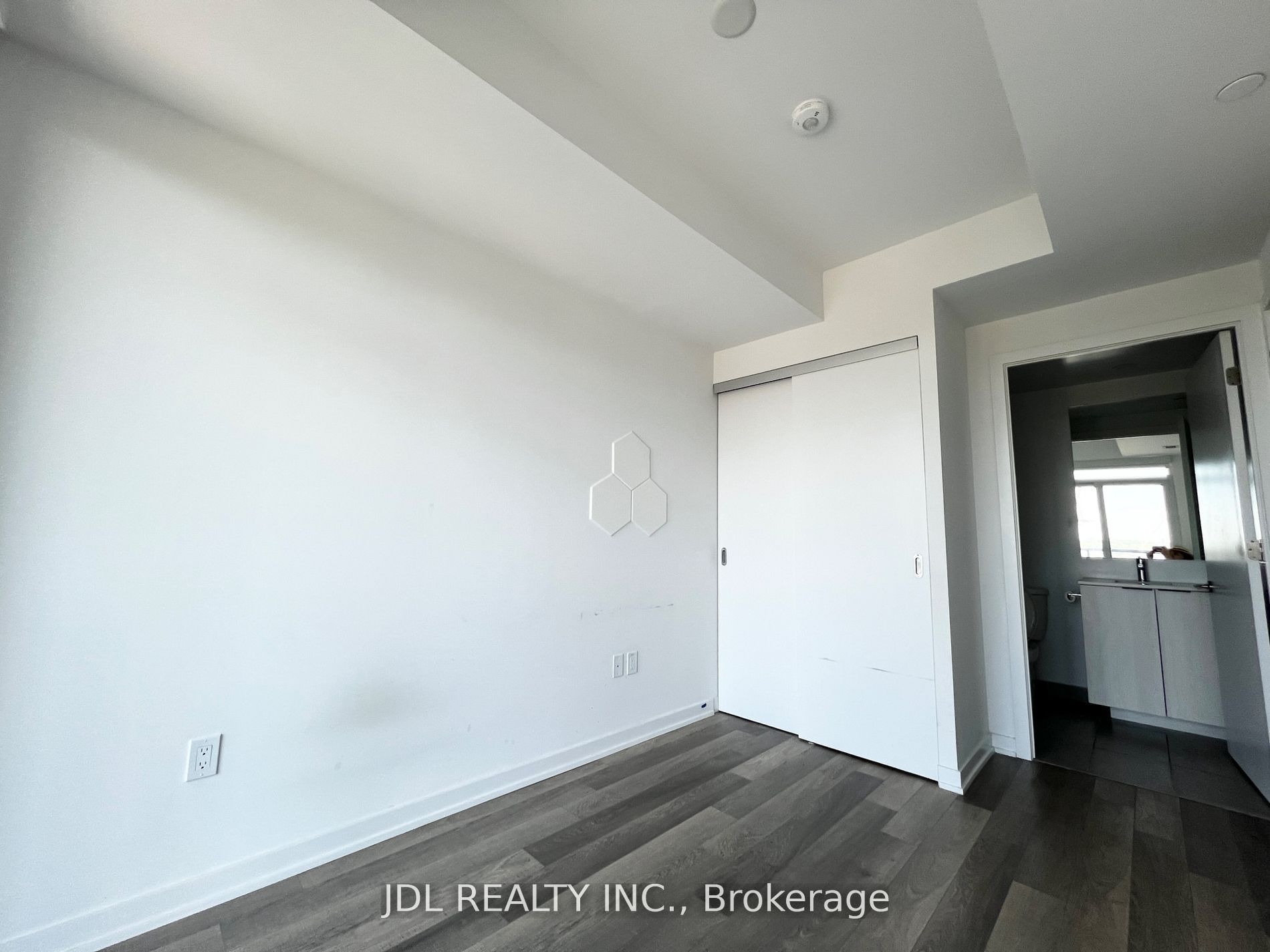 Additional image 5 of 1326-50 Power Street, Toronto, ON, M5A 0V3