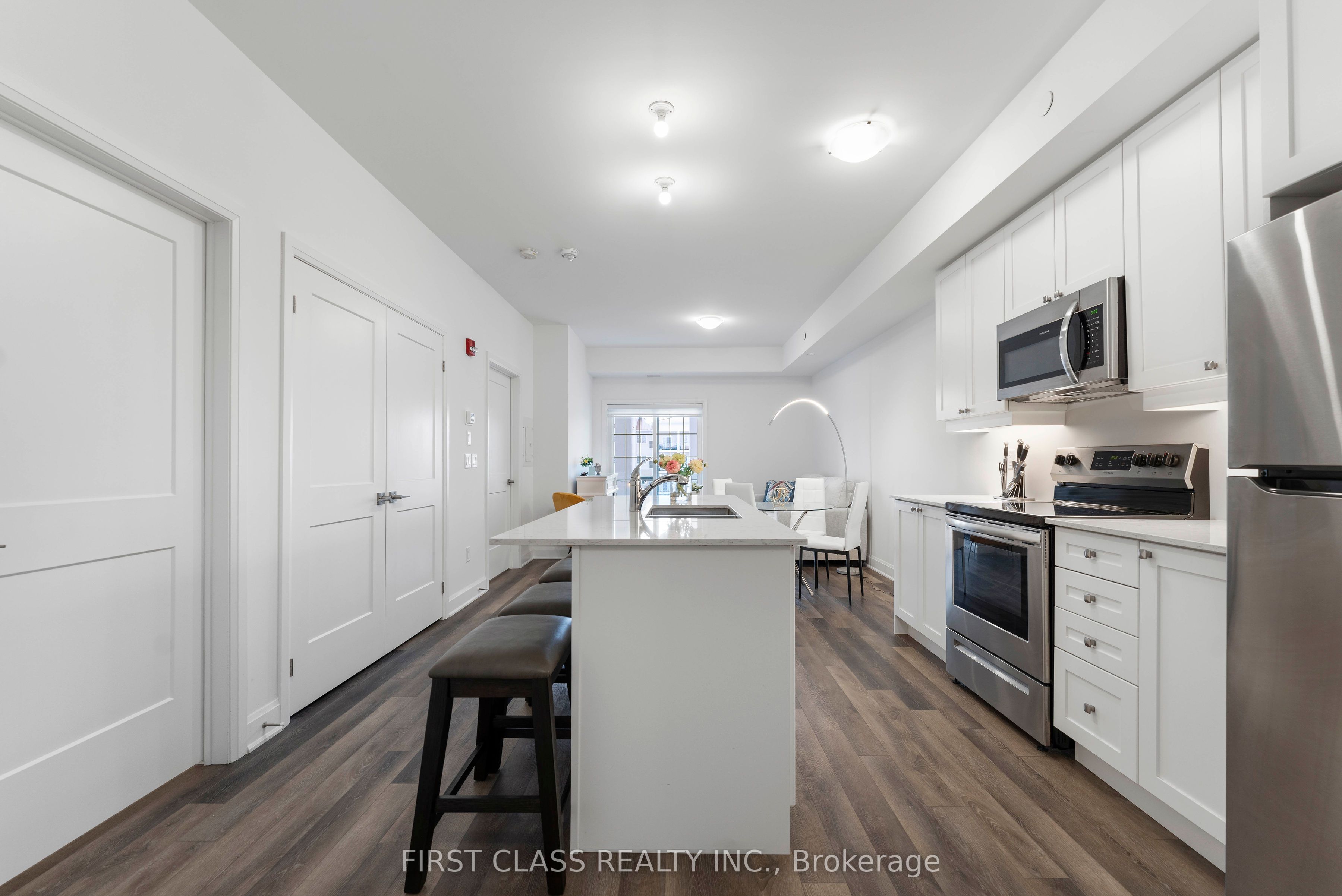Additional image 6 of 330-50 Lakebreeze Drive, Clarington, ON, L1B 0V9