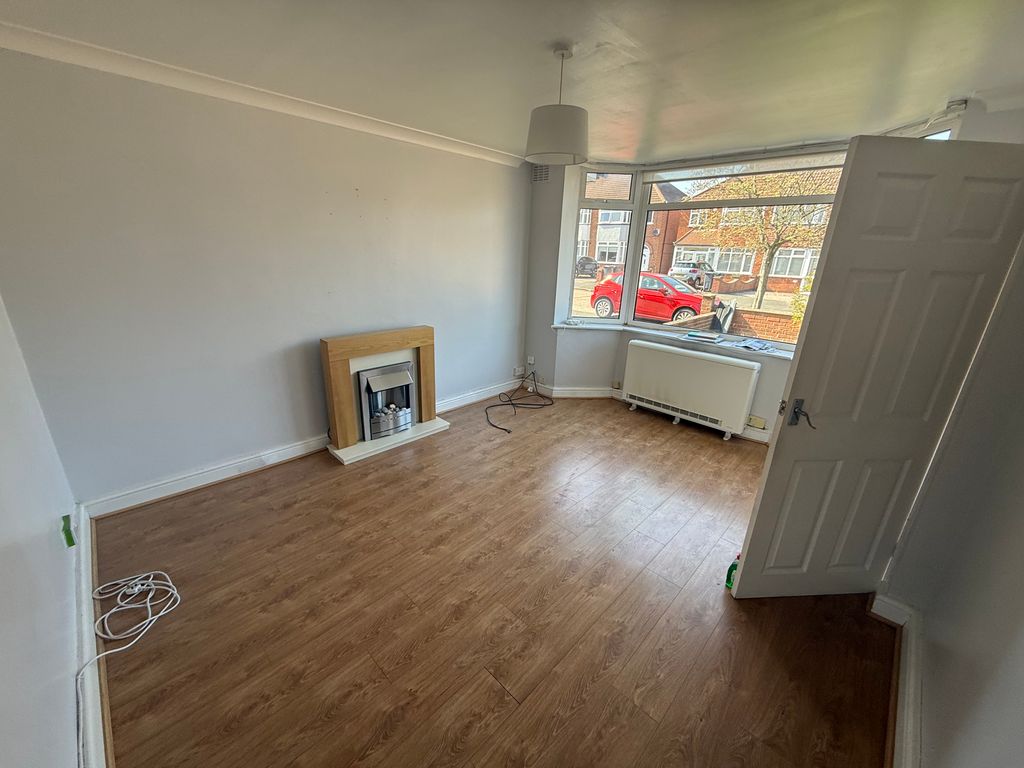 Additional image 7 of 3 bed shared accommodation to rentChaffcombe Road, Birmingham B26