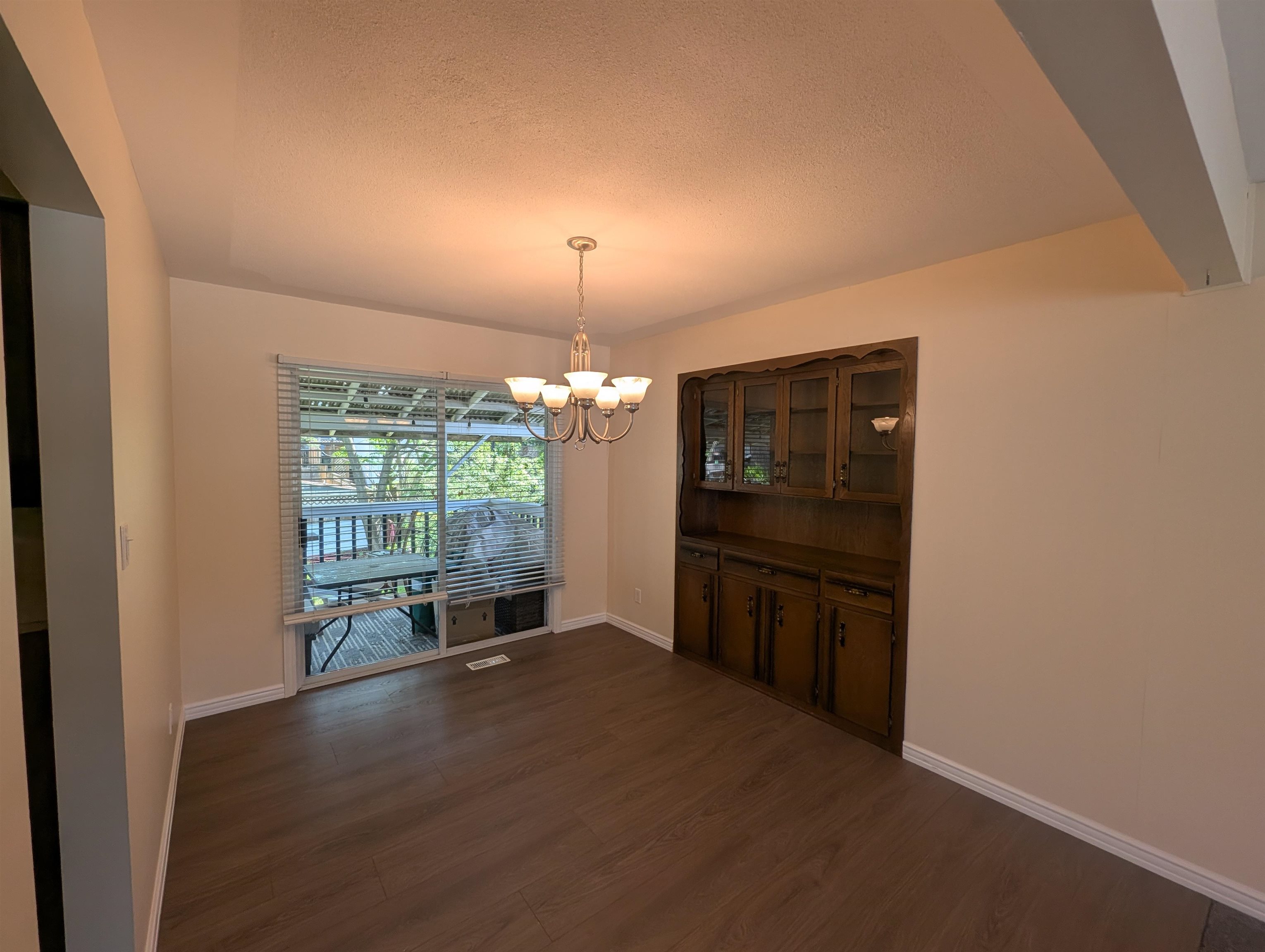 Additional image 3 of 2114 Lynden Street, Abbotsford, BC, V2T 3B5