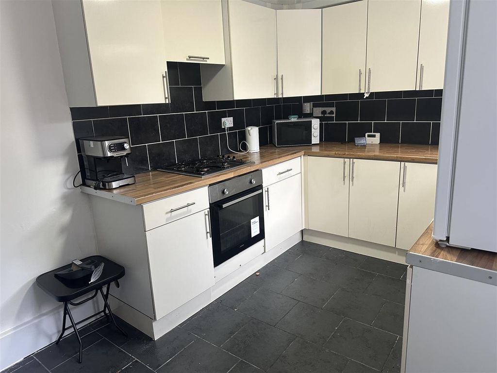 Additional image 5 of Room to rentSt Pauls Road Room 4, Hartlepool TS26