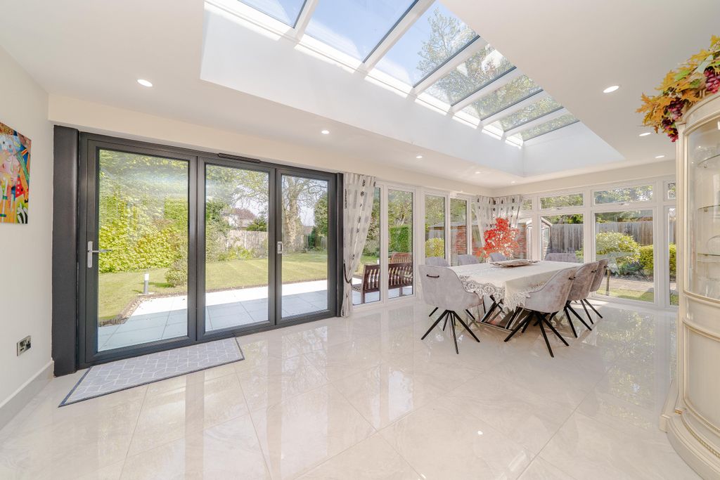 Additional image 10 of 6 bed detached house for saleBarlows Road, Edgbaston B15