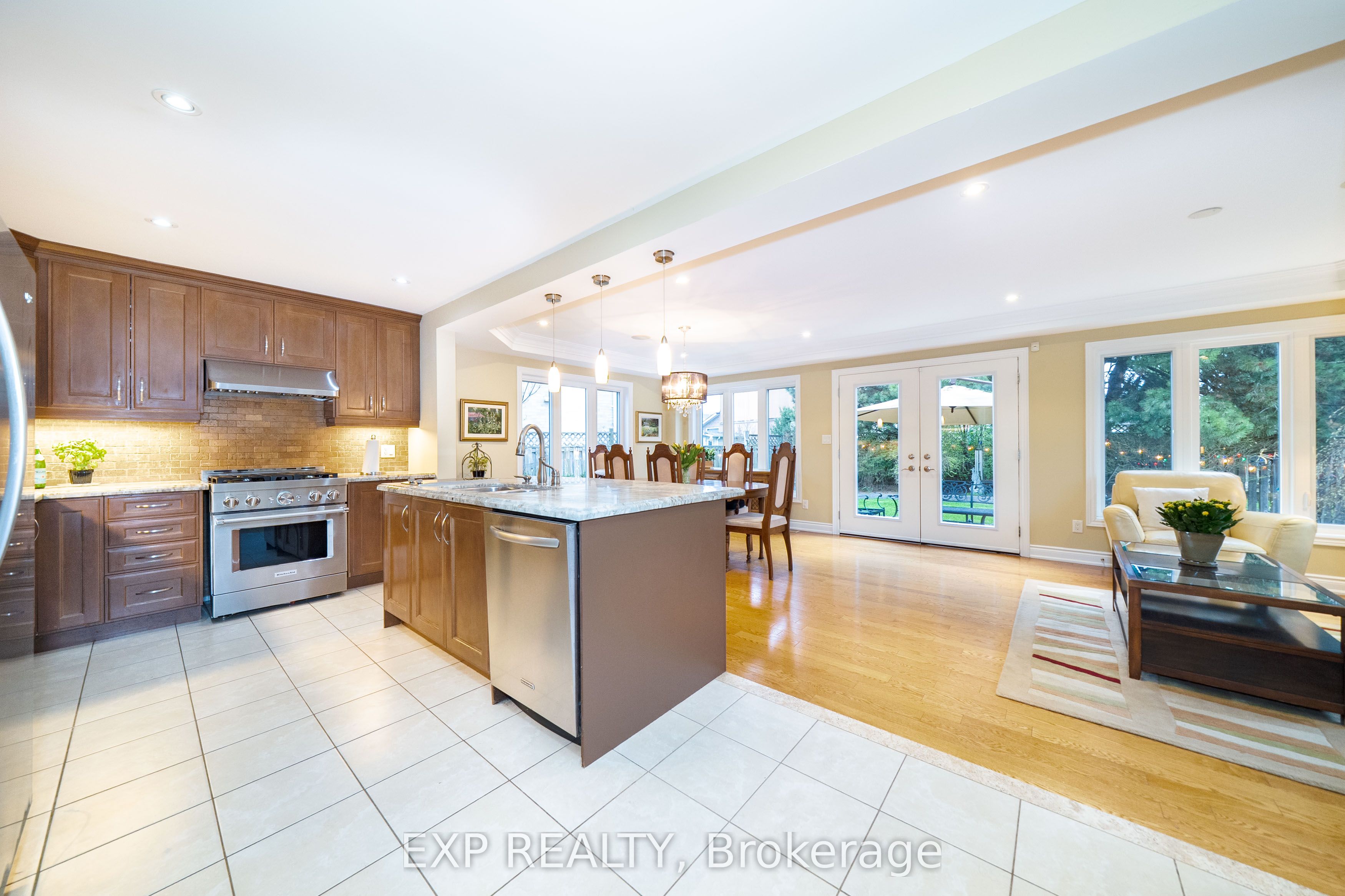 Additional image 5 of 90 Brillinger Street, Richmond Hill, ON, L4C 8Y3