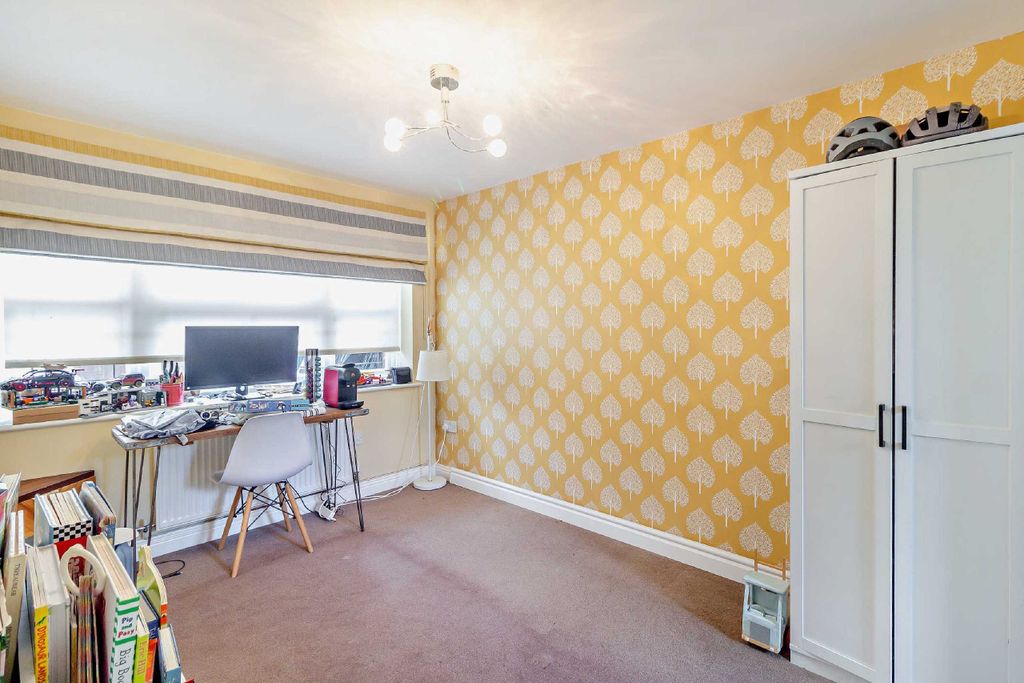 Additional image 6 of 3 bed semi-detached house to rentPatterson Way, Monmouth, Monmouthshire NP25