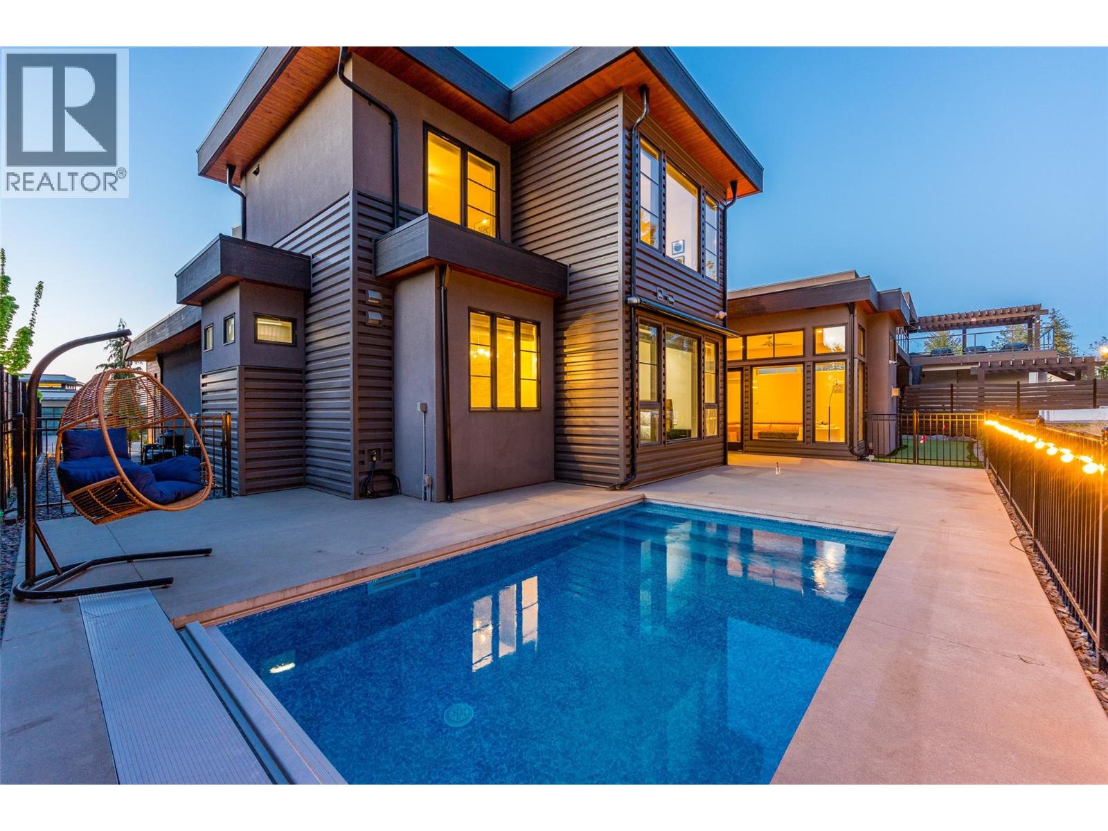 Additional image 2 of 1085 Westpoint Drive, Kelowna, BC, V1W4Z9