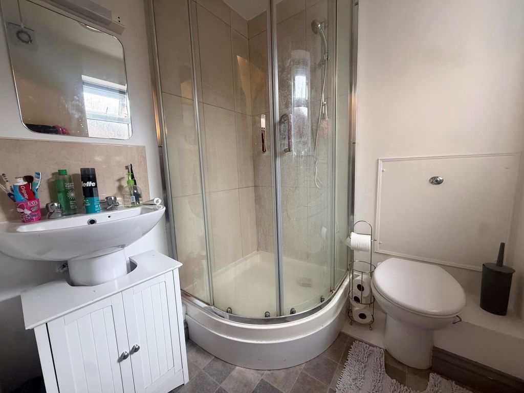 Additional image 5 of 1 bed flat to rentFlorence Road, Chichester PO19