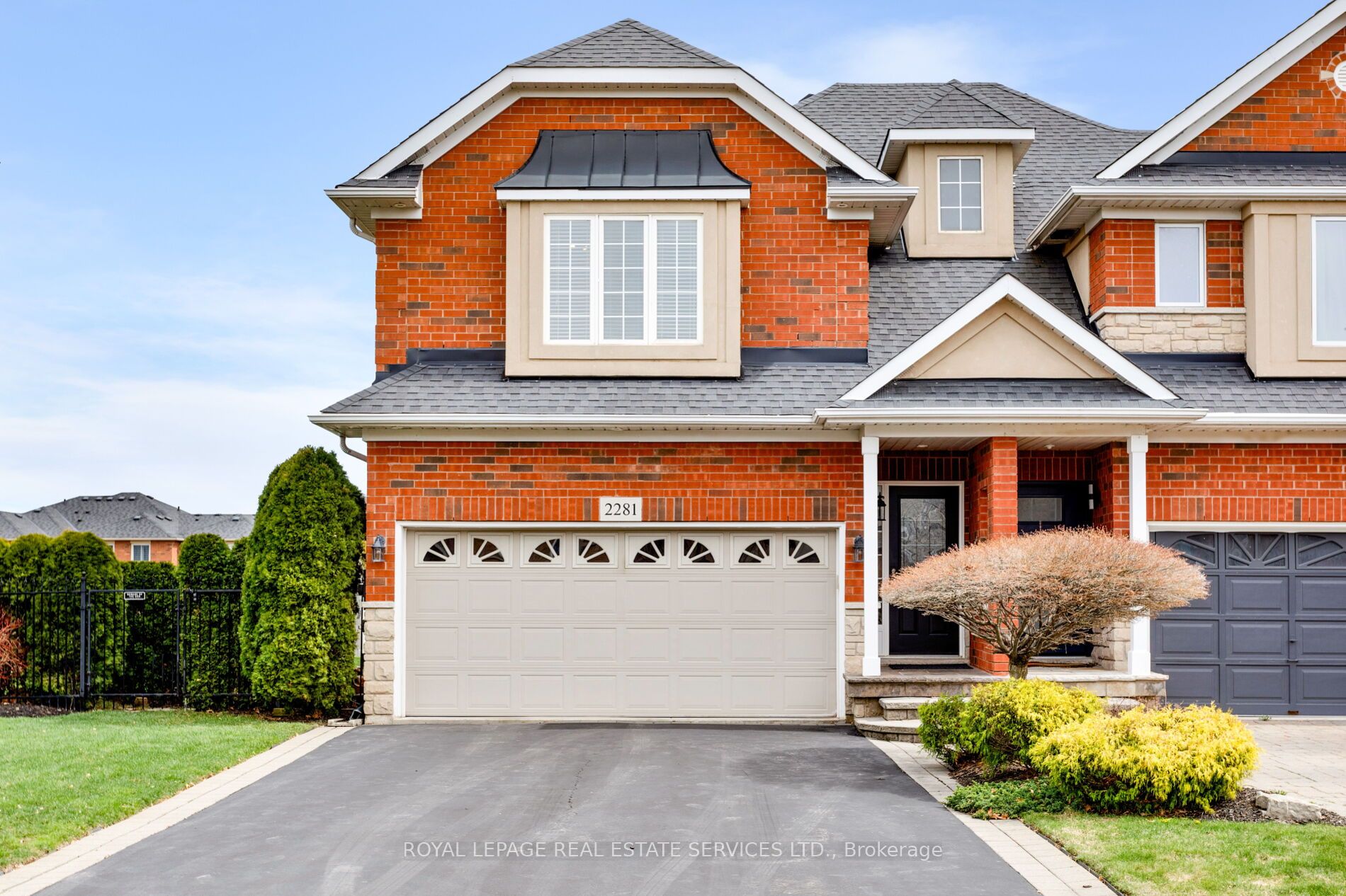 2281 Highcroft Road, Oakville, ON, L6M 4Y4