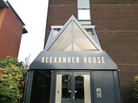 Alexander House, Old Trafford M16