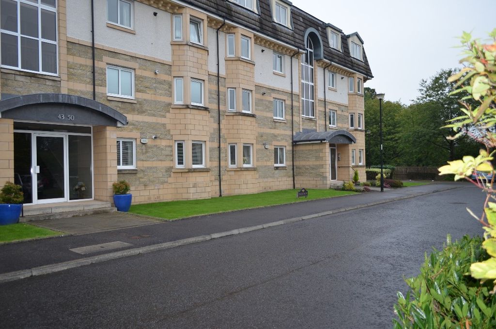 2 bed flat to rentBeechwood Gardens, Stirling, Stirlingshire FK8