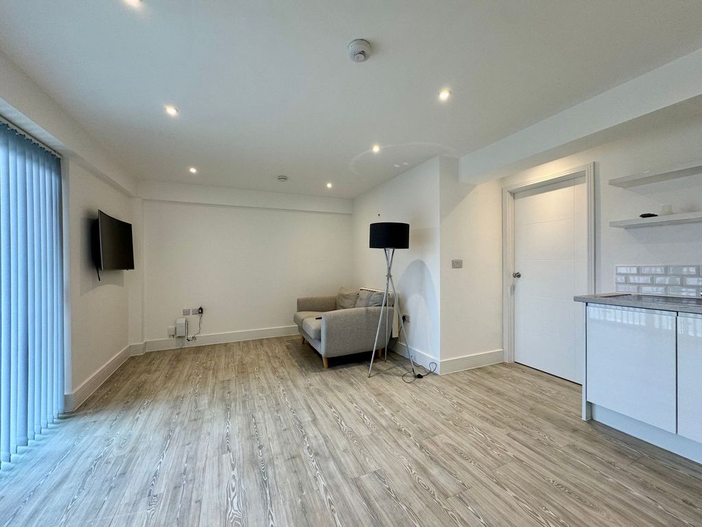 Additional image 2 of 1 bed flat to rent9 Cantel Court, St Helier JE2