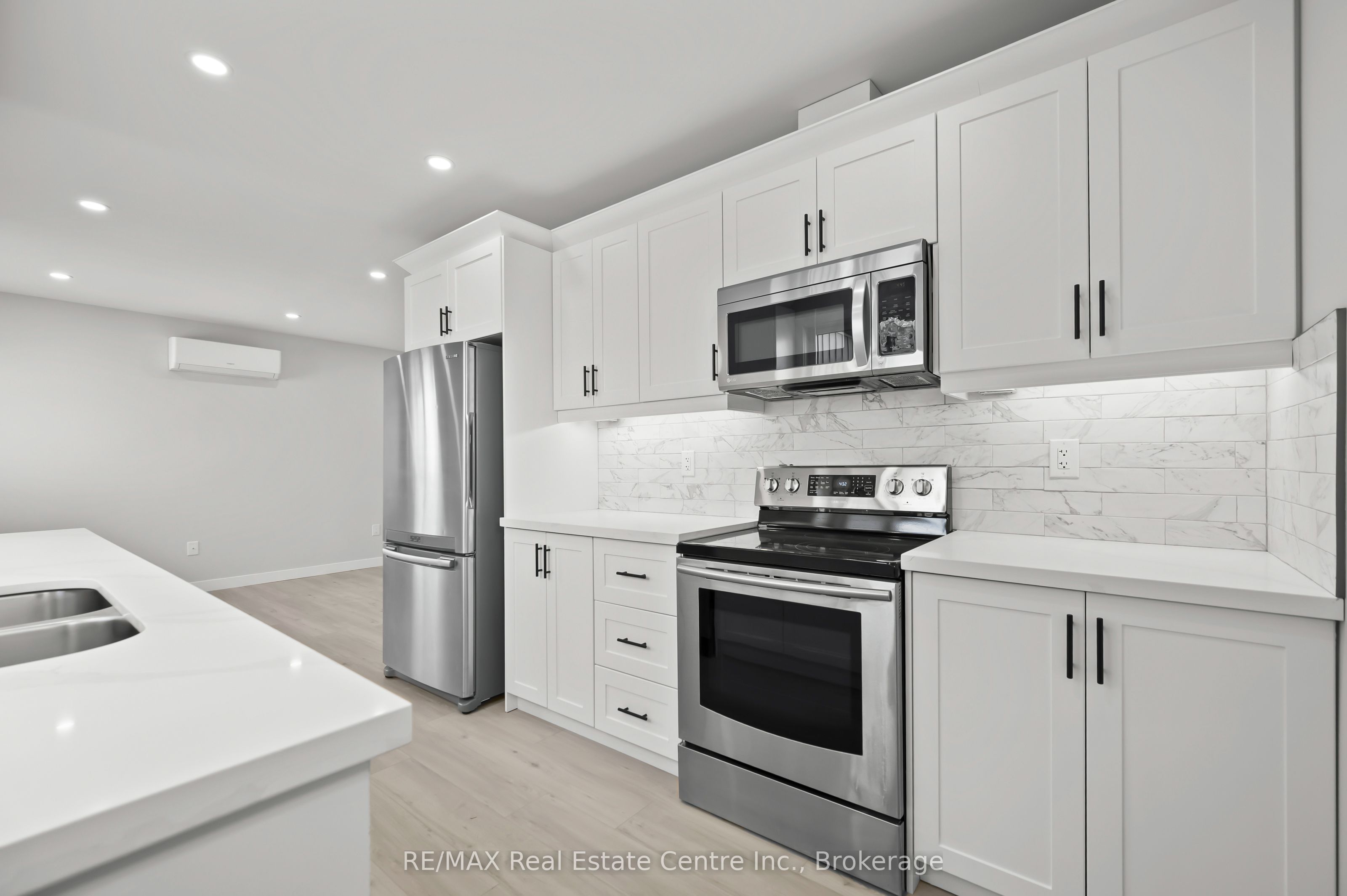 Additional image 3 of 1180 Union Street, Kitchener, ON, N2H 6K2