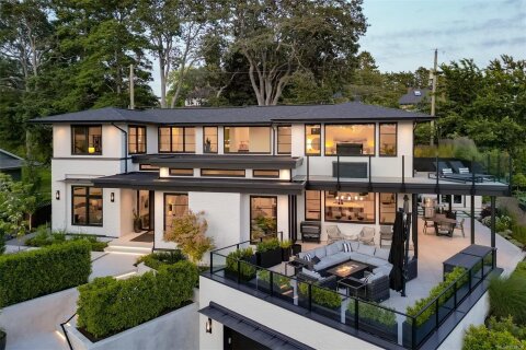 Additional image 8 of 717 Robleda Crescent, Victoria, BC, V8S 3K6