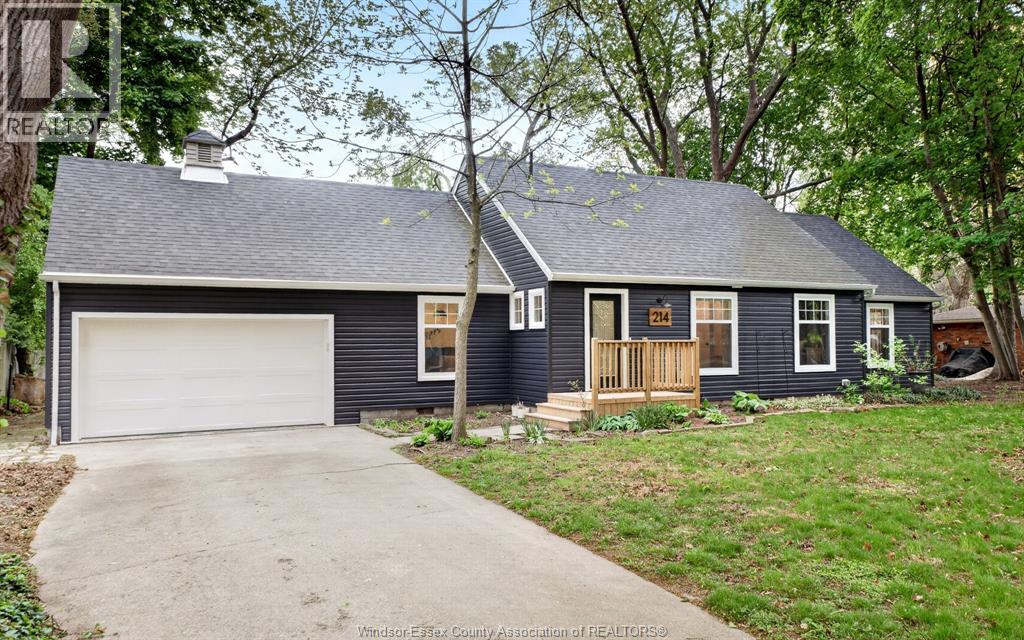 214 Coronado , Tecumseh, ON, N8N2E2