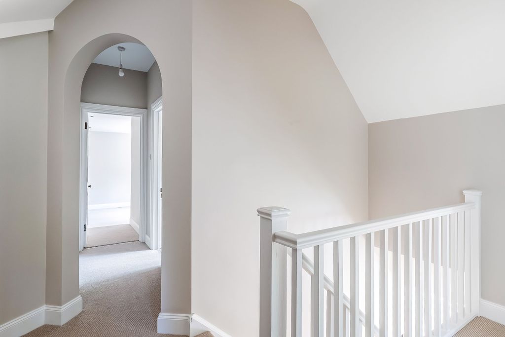 Additional image 27 of 4 bed detached house to rentShovelstrode Lodge, Shovelstrode Lane, East Grinstead RH19