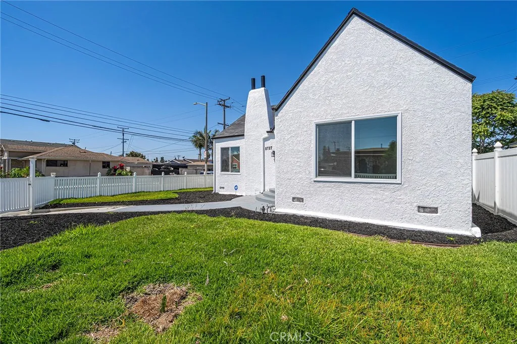 Additional image 23 of 8723 Mary Ave, Los Angeles, CA 90002