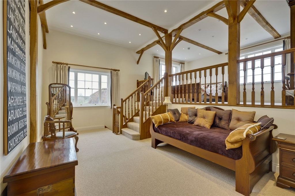 Additional image 9 of 6 bed detached house to rentGroomes Farm, Frith End, Bordon, Hampshire GU35