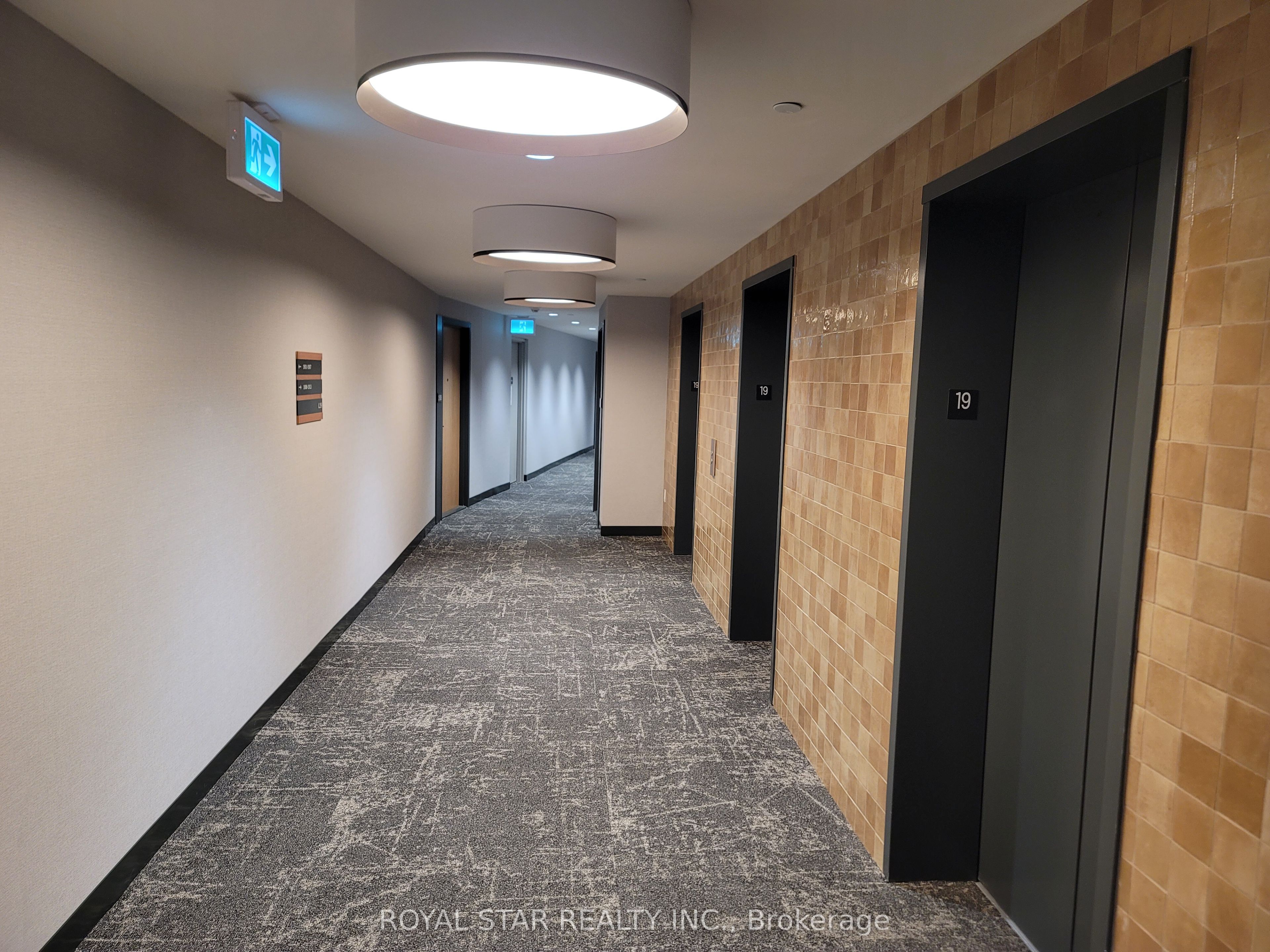 Additional image 4 of 1905-2495 Eglinton Avenue W, Mississauga, ON, L5M 2T2