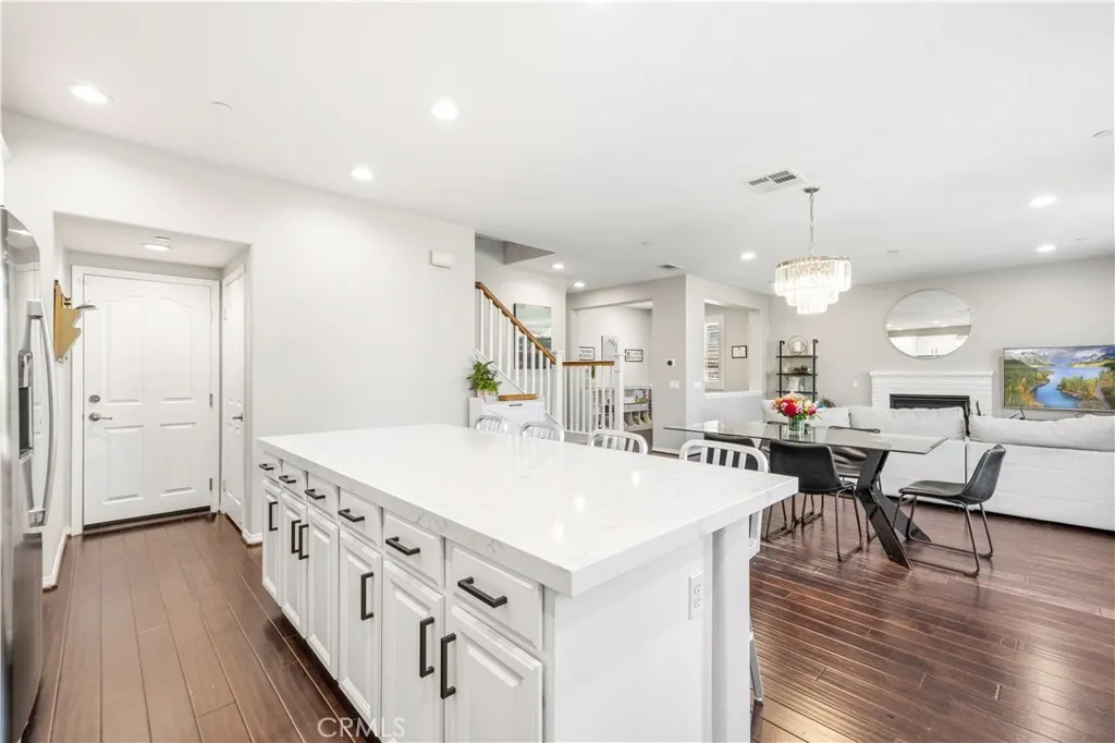 Additional image 6 of 24410 Aranda Lane, Valencia, CA 91354