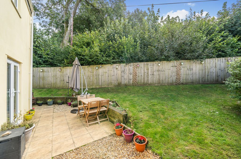 Additional image 10 of 3 bed semi-detached house for saleBroad Street, Chard, Somerset TA20