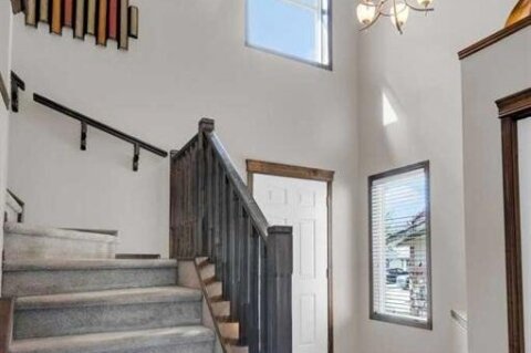 Additional image 8 of 31 Auburn Bay Place SE, Calgary, AB, T3M 0A4