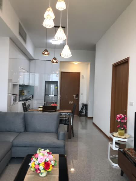 71 Punggol Central photo 4