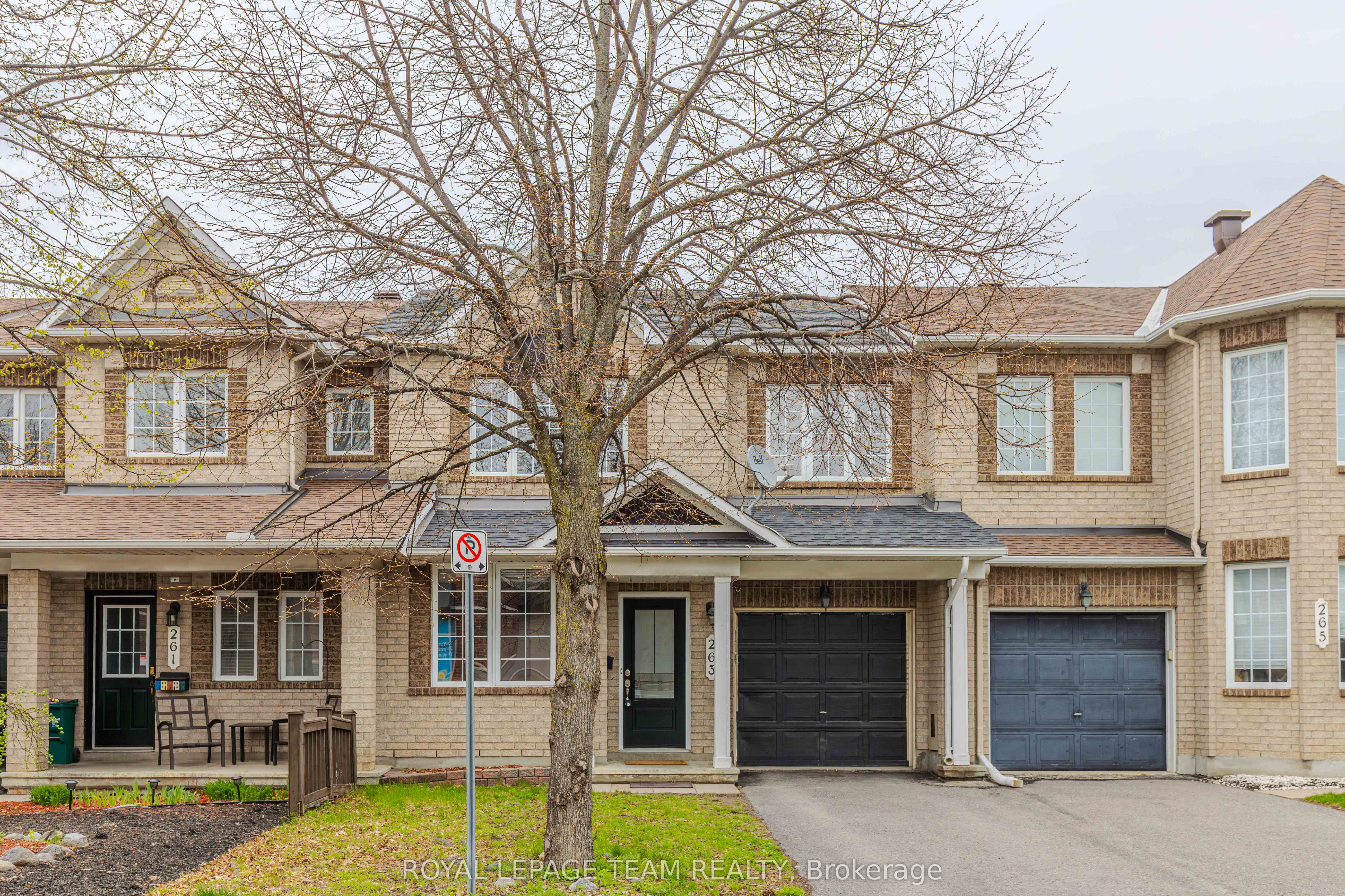 263 Cresthaven Drive, Ottawa, ON, K2G 6W3