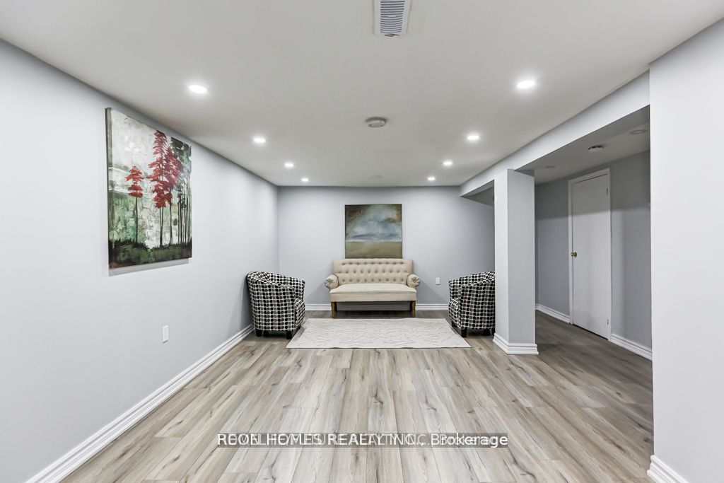 Additional image 5 of Bsmt-20 Bluefin Crescent, Toronto, ON, M1H 2L1