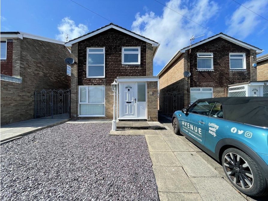 3 bed detached house to rentClos-Y-Deri, Porthcawl CF36
