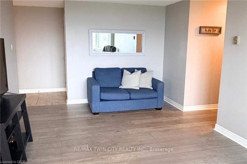 Additional image 4 of 1605-35 Green Valley Drive, Kitchener, ON, N2P 2A5