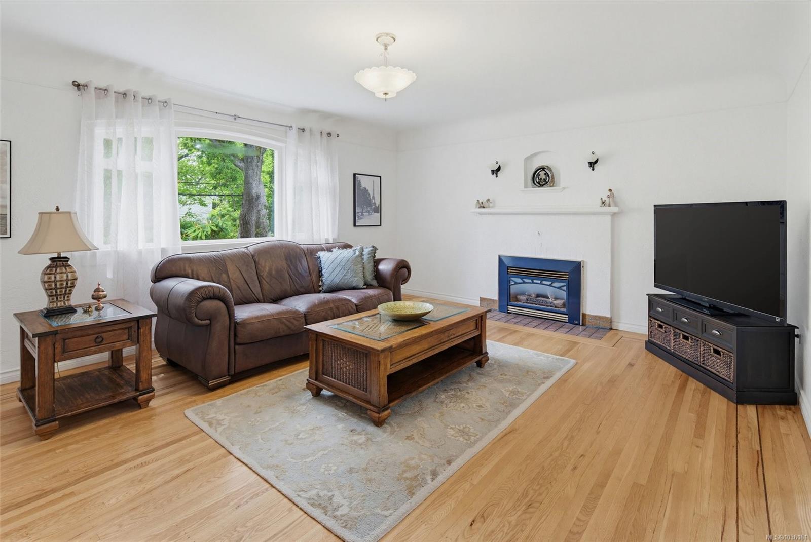 Additional image 2 of 1250 Rockland Avenue, Victoria, BC, V8V 3J2