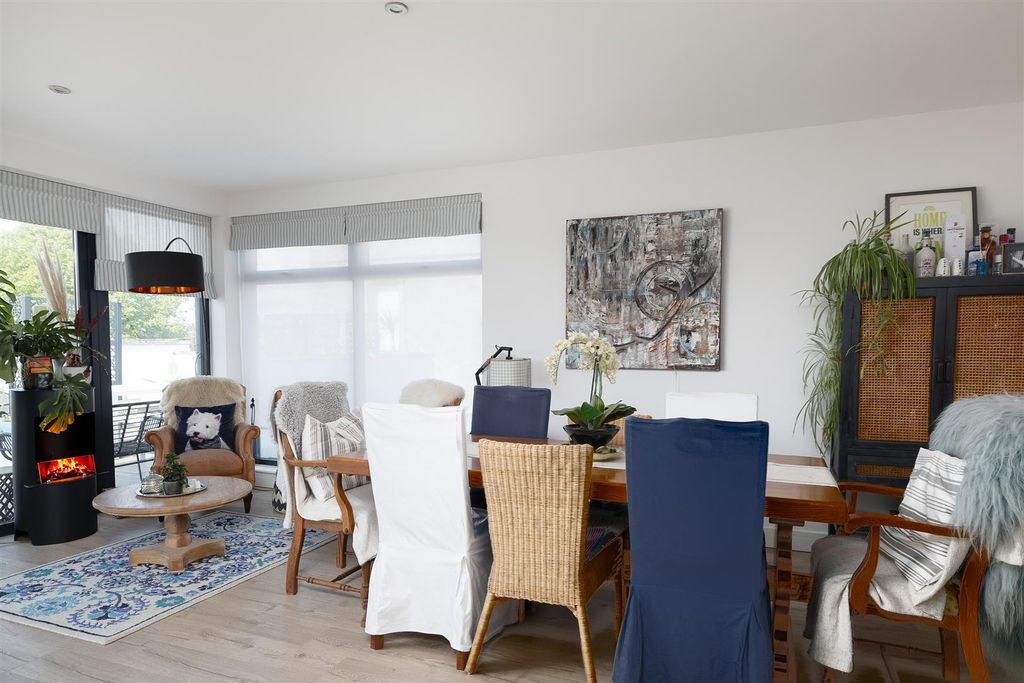 Additional image 13 of 3 bed flat for saleCraigie Drive, Plymouth PL1
