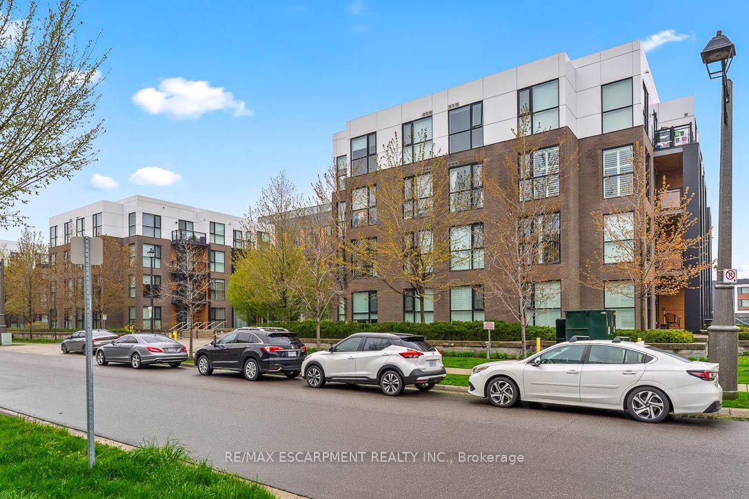 Additional image 2 of 303-150 Sabina Drive, Oakville, ON, L6H 0W3