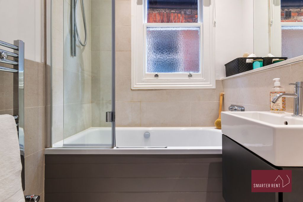Additional image 20 of 3 bed flat to rentBurlington Avenue, Kew TW9