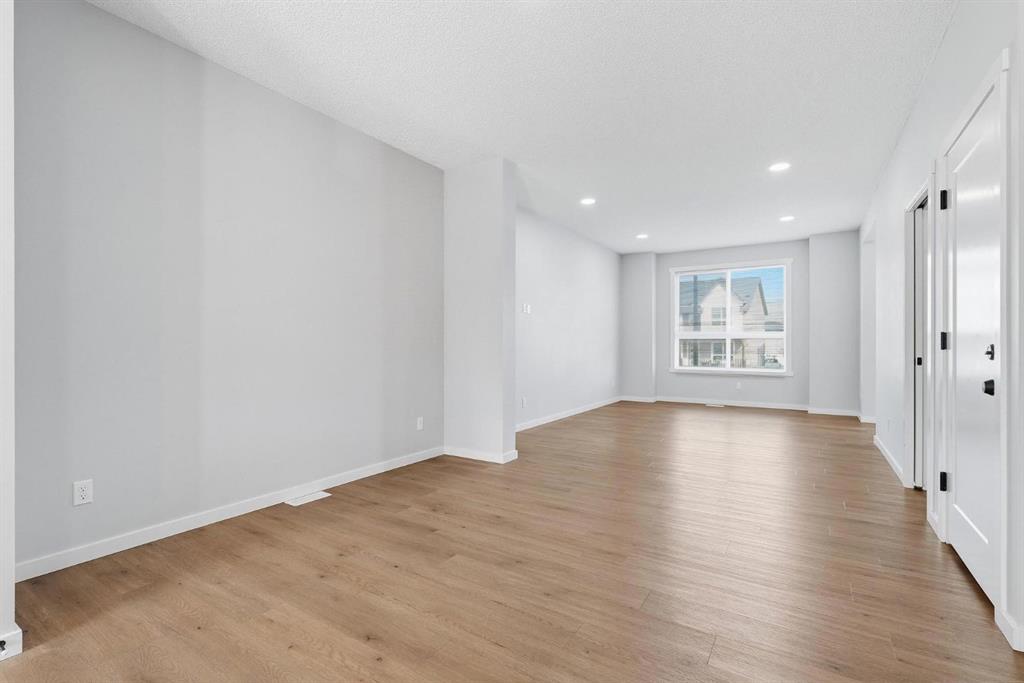 Additional image 2 of 141 Belmont Drive SW, Calgary, AB, T2X4Z7