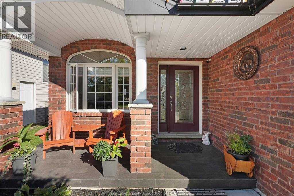 4530 Sassafras , Windsor, ON, N9G3C8 photo 2