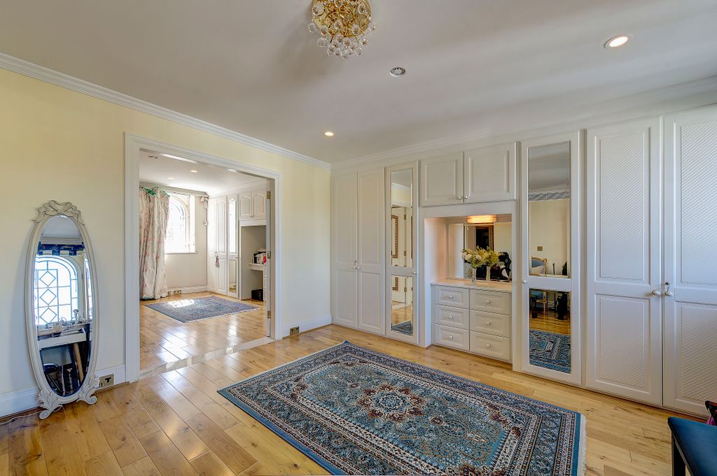 Additional image 13 of 7 bed detached house for salePembroke Gardens, London W8
