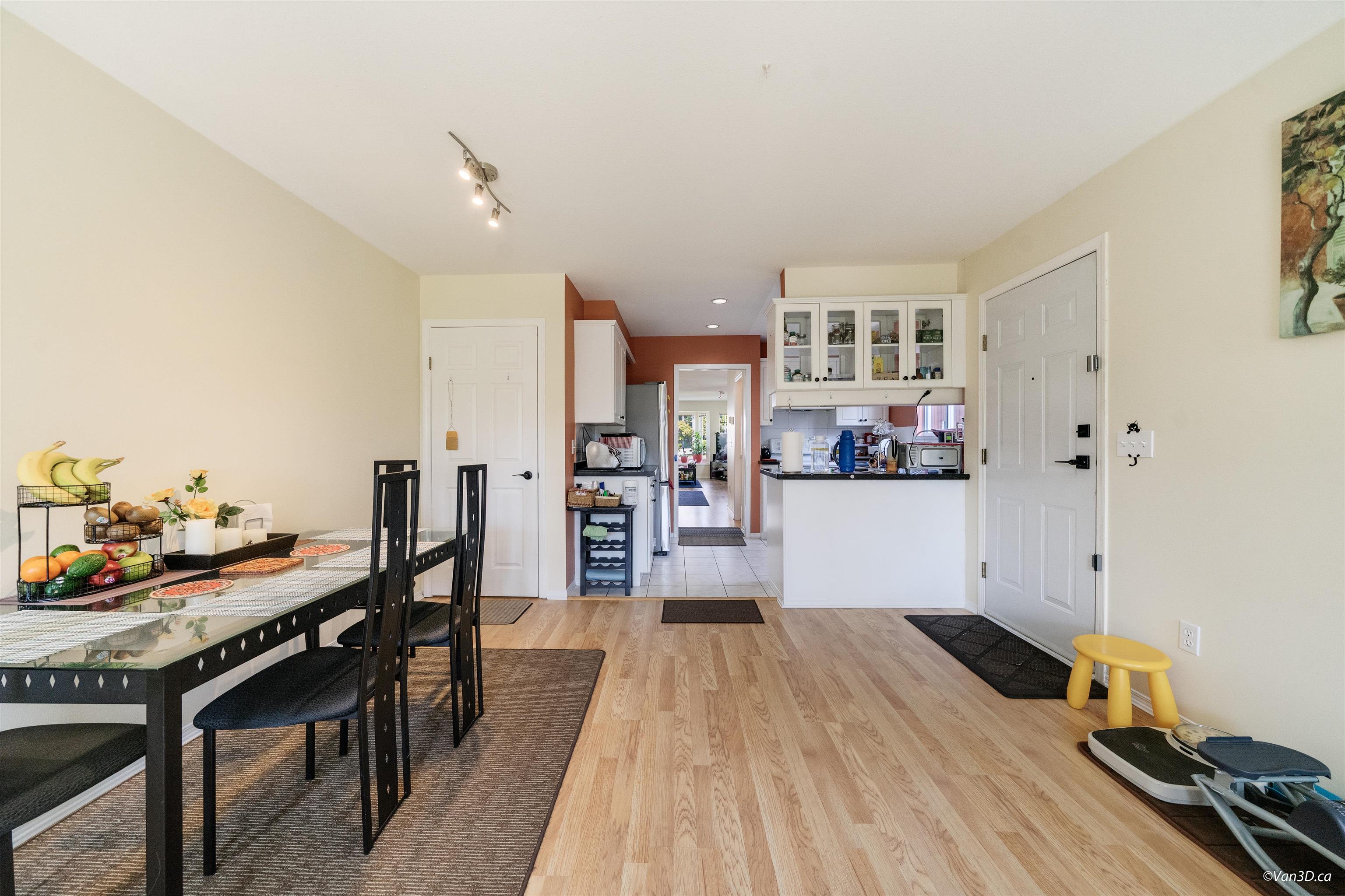 Additional image 6 of 215 W 18th Street, North Vancouver, BC, V7M 1W7