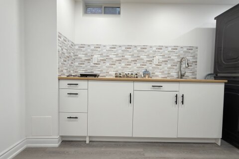 Additional image 8 of Basement-4894 Yorkshire Avenue, Mississauga, ON, L4Z 4H5