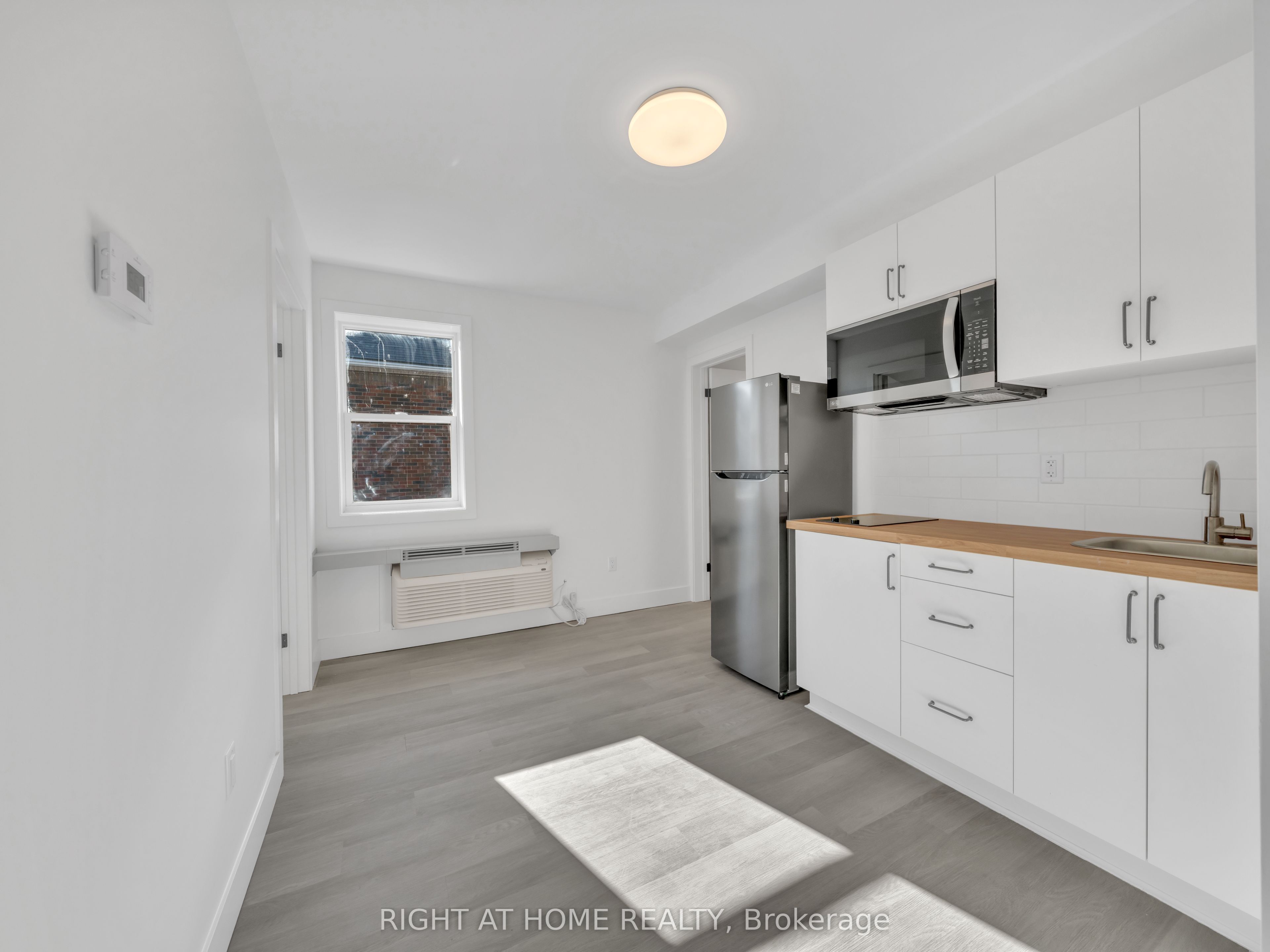 Additional image 3 of 202-1804 Drouillard Road, Windsor, ON, N8W 3X5