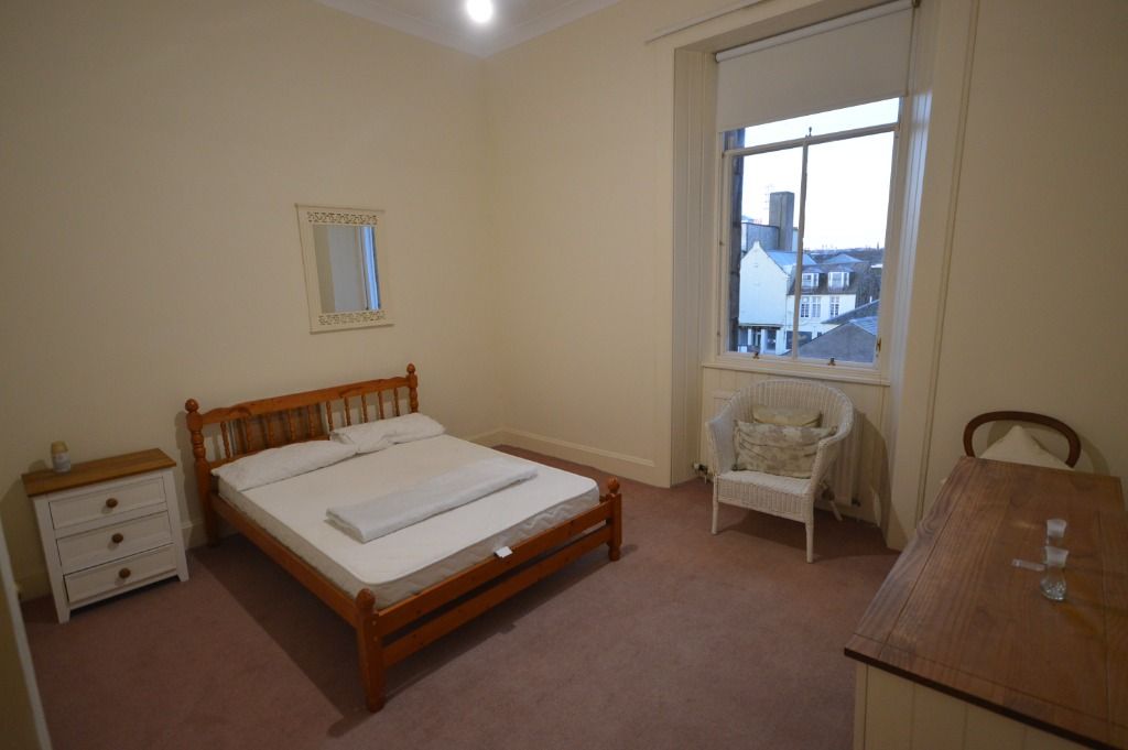 Additional image 14 of 2 bed flat to rentTay Street, Perth, Perthshire PH1